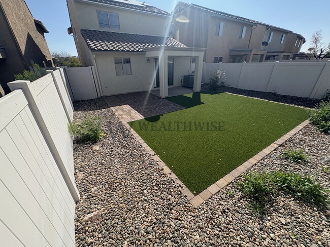 Photo - 3 Bedroom 2.5 Bath Home for Rent in Red Rock Village I Solar I 39912 S Farmers Way, Red Rock, AZ ...