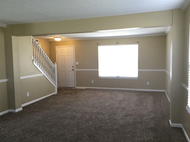 Photo - 1362 Blue Ridge Ln