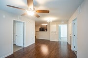 3BR, 2BA