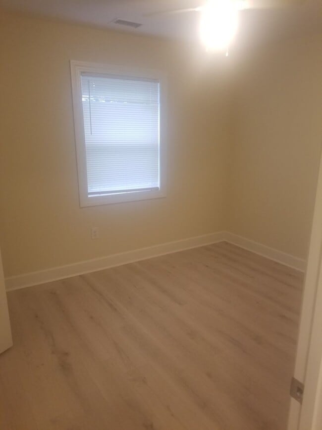 Photo - NEWLY RENNOVATED FOR AUGUST 1st