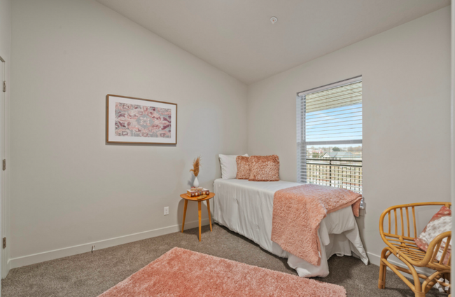 Building Photo - 6230 Winding Wy Rental
