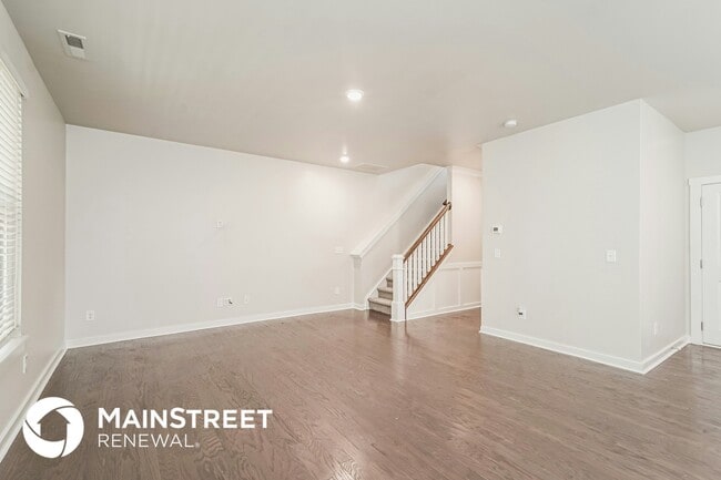 Photo - 6228 Coatbridge Ln