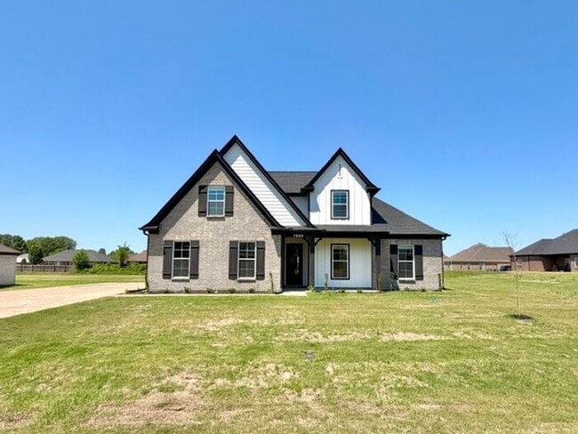Building Photo - Now Leasing a Brand New 5-Bedroom 3 Bath home in Olive Branch