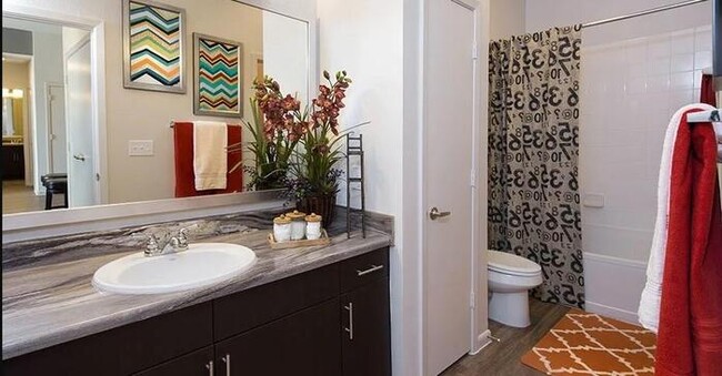 Photo - 6150 Alma Rd Unidad b23 Rental