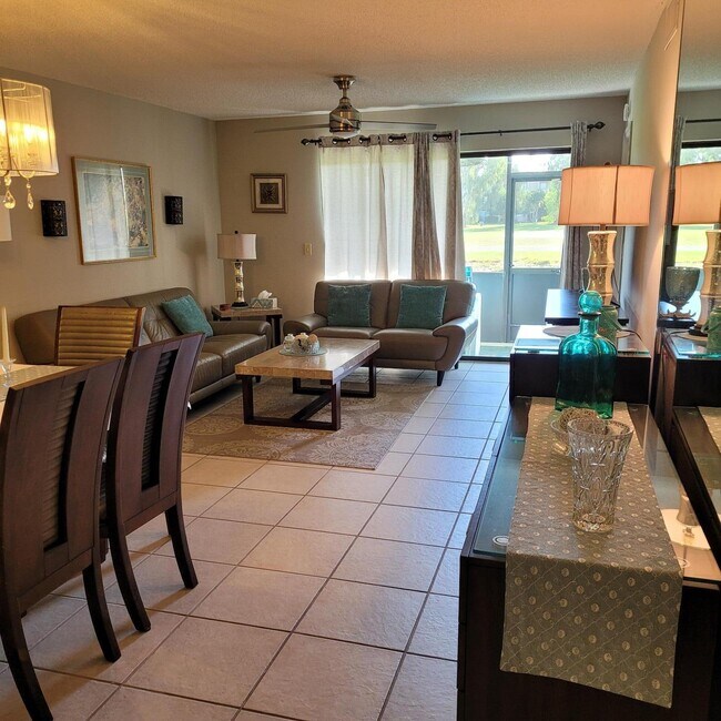 Photo - 4626 Lucerne Lakes Blvd E Unidad 106