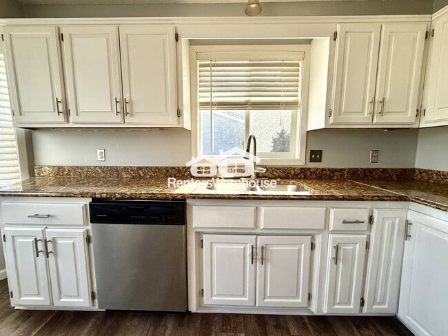 Photo - 10911 Kentucky Ave N