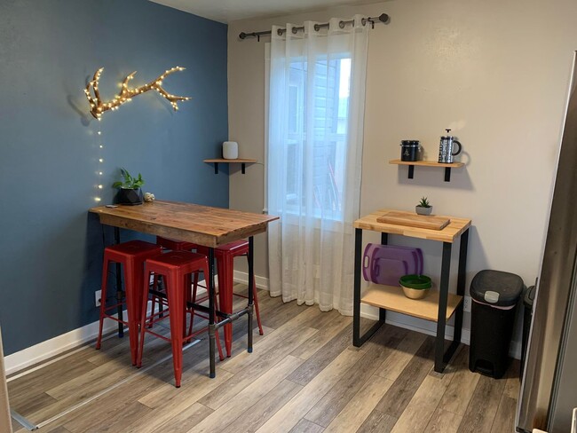 Photo - One Bedroom Apartment Home! Pet Friendly Unit Main Floor