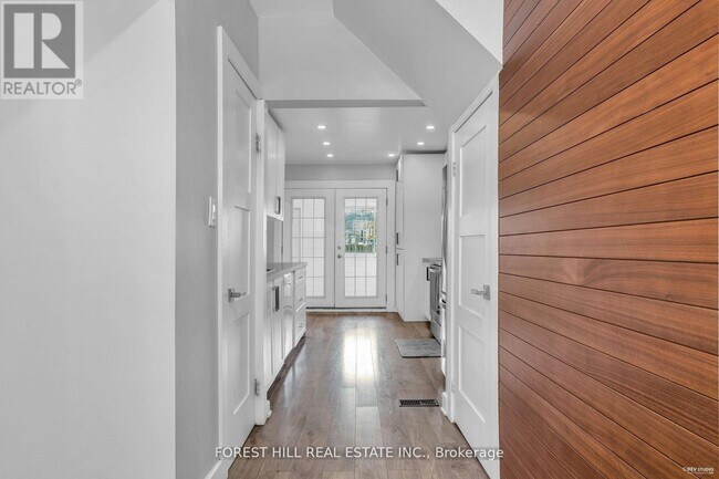 Photo - 22 Harvey St