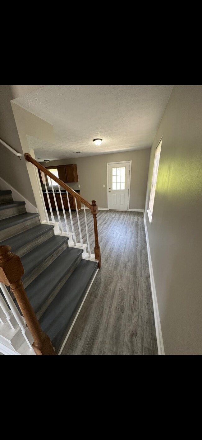 Photo - 1049 Blackwell Ct Unit B