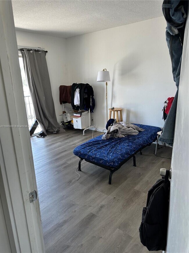 Photo - 1100 NE 1st Ct Unit 313