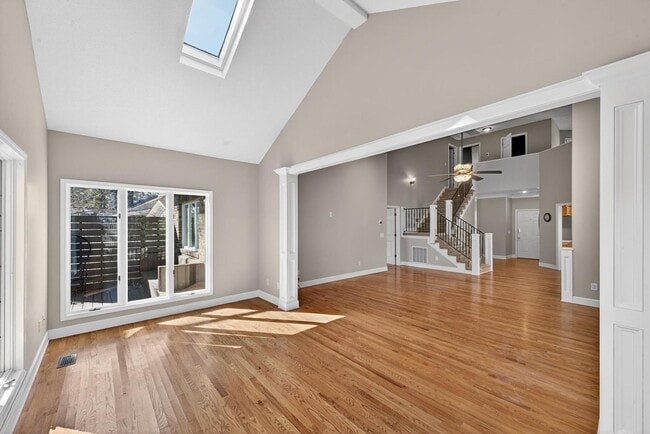 Photo - 205 Club Villa Dr W