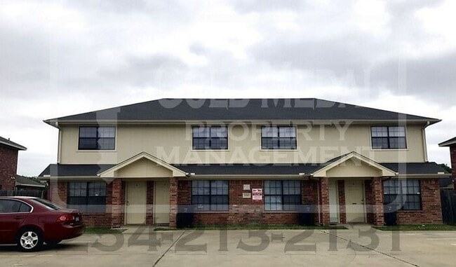 Building Photo - 1103 Lansberry Ct