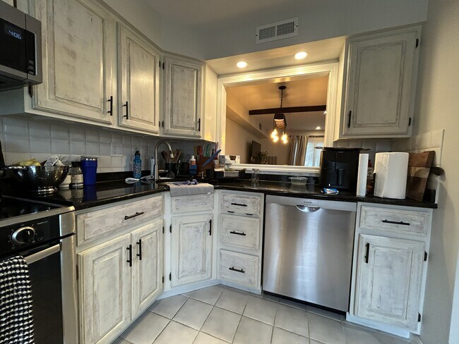 Photo - 6 Beals Cove Rd Unit F