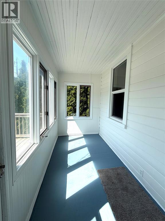 Photo - 216 Essex St