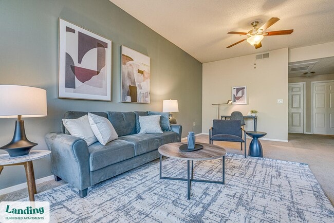 Photo - 7865 Grove Ct W Unidad 18-103.258266