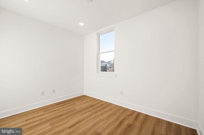 Photo - 2104 N 8th St
