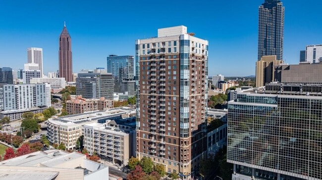 Building Photo - 285 Centennial Olympic Park Dr NW Unit PH2-7