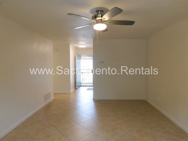 Photo - 101 Kennelford Cir