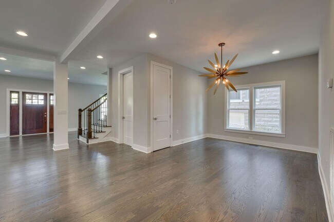 Photo - 1509 Ashwood Ave