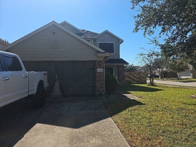 Building Photo - 10902 Clear Villa Ln