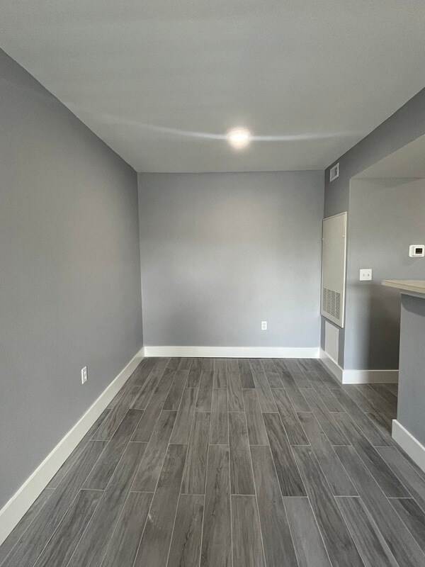 Photo - 3034 Parkway Blvd Unit Apt 305