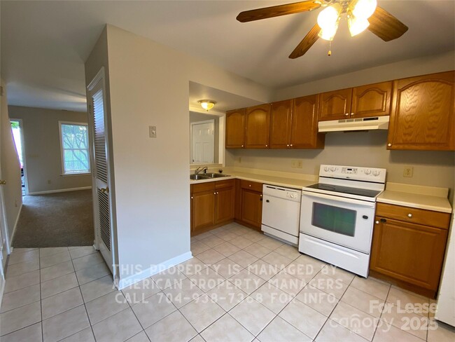Photo - 501 Martin Cir Unit A