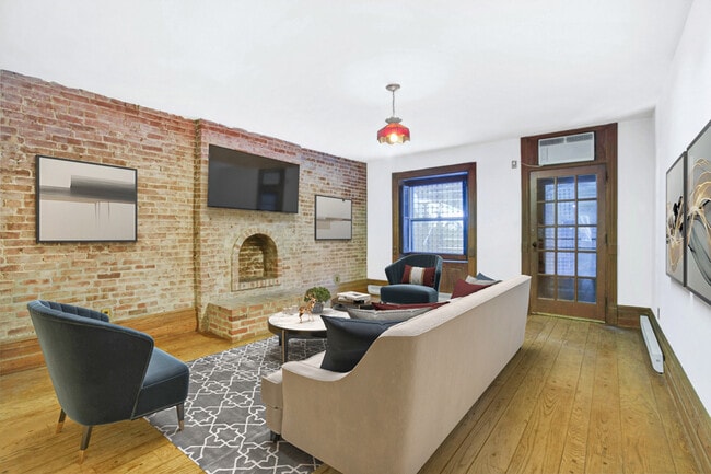 Photo - 157 W 93rd St Townhome