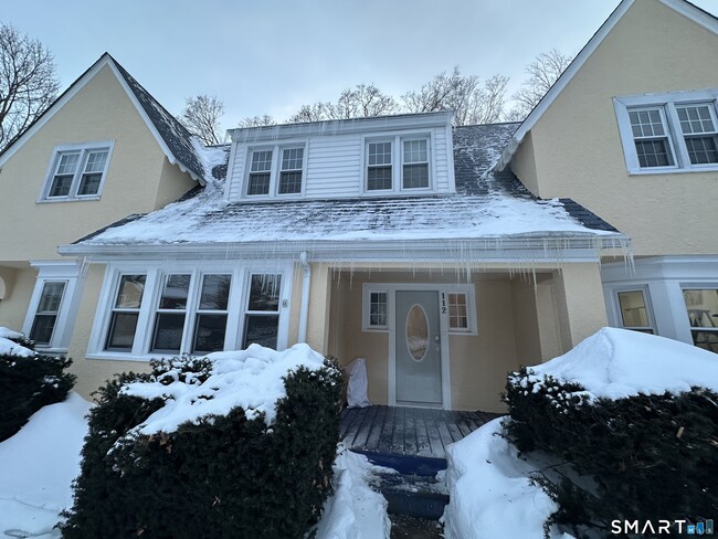 Photo - 112 Hawthorne Ave