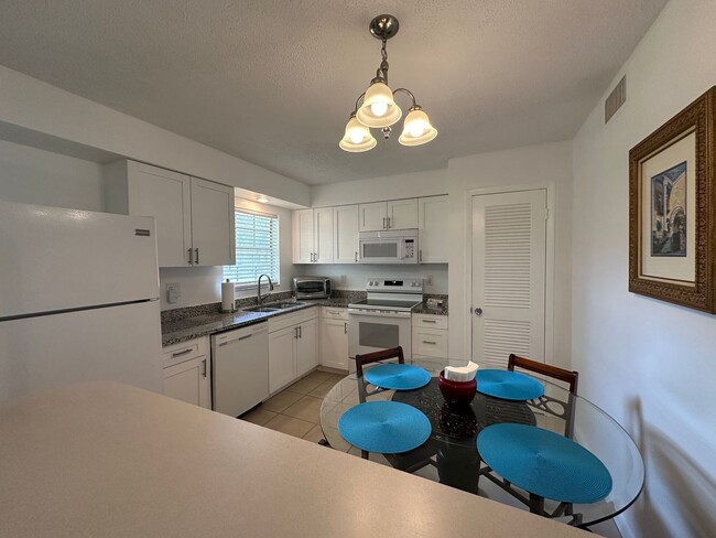 ANNUAL RENTAL - POINCIANA - PARTIALLY FURN... - ANNUAL RENTAL - POINCIANA - PARTIALLY FURN...
