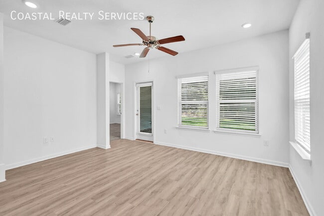 30 Sandywoods Ct