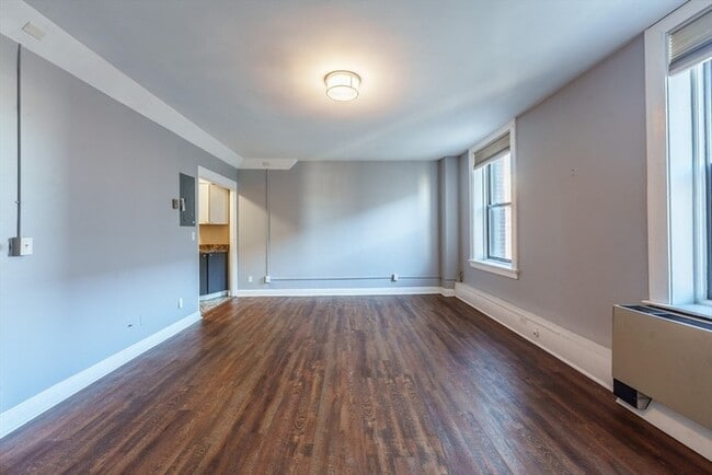Photo - Spacious 1BR Condo with Utilities Included at Kimball Towers Unit 308