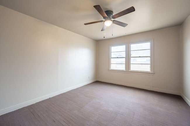 Photo - 927 S Bryan St Unit 927 S Bryan #A