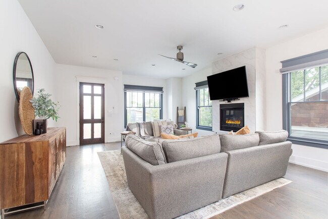 Photo - 1310 Stainback Ave