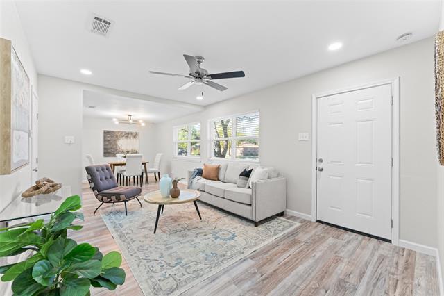 Photo - 10204 San Juan Ave