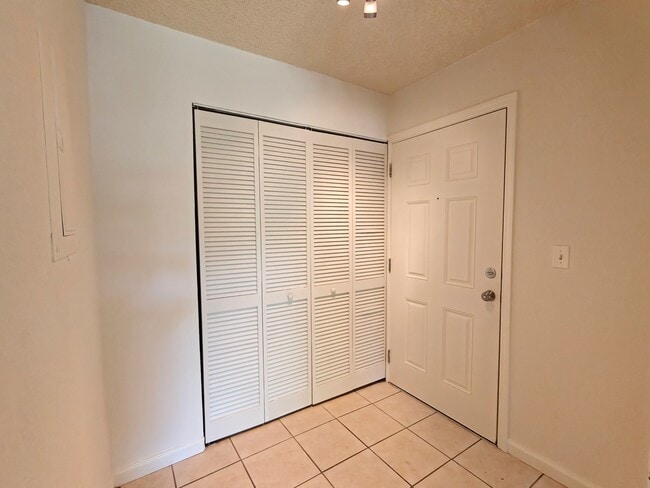 Photo - 1810 NW 23rd Blvd