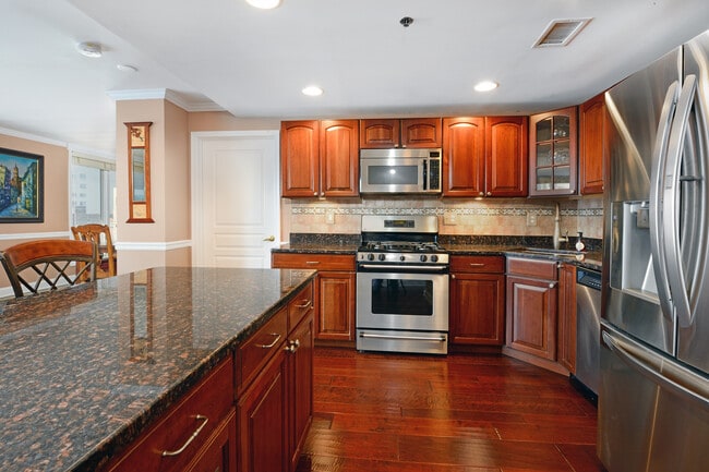 Photo - 70 Adams St Unit 4L