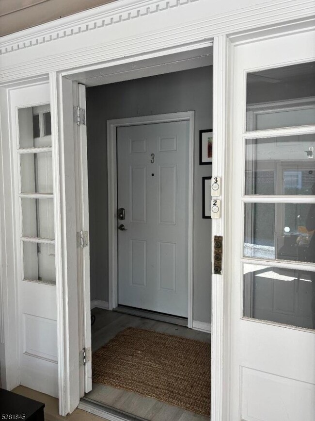 Building Photo - 22 Rockland Terrace Unit 3