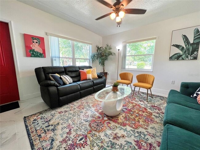 Photo - 2173 Riviera Dr