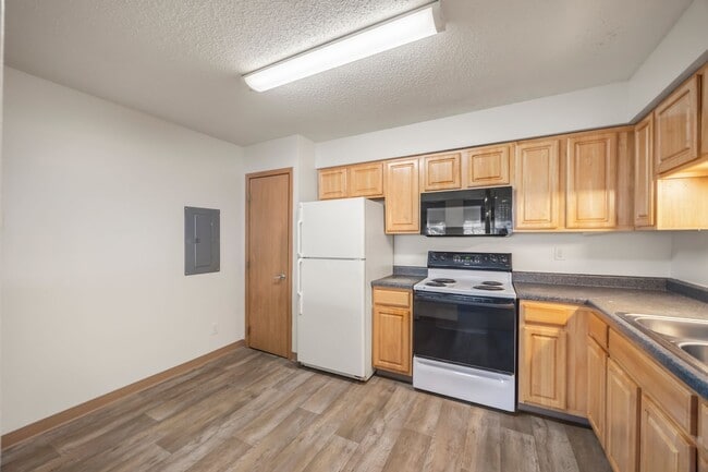 Photo - Clover Creek Apartamentos