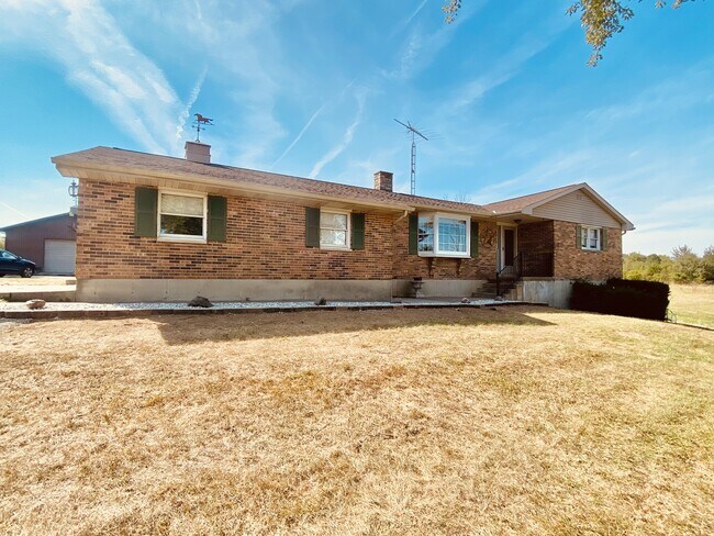 Building Photo - 3520 Ditmer Rd Rental