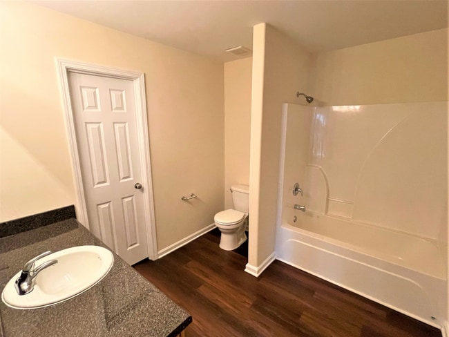Photo - 37 Miller Park Cir