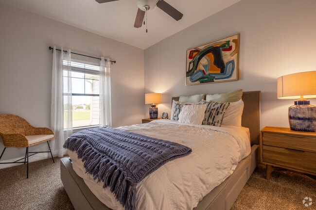 1BR, 1BA - 630SF - Bedroom - The Colony Luxury Apartments