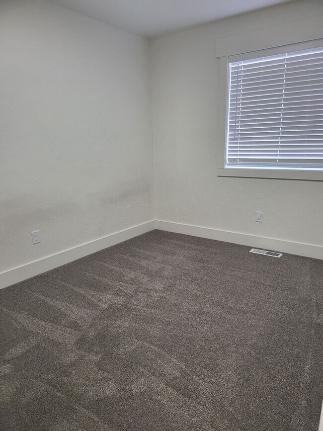 Photo - 1305-1307 Daniel Street Unit 1307 Daniel