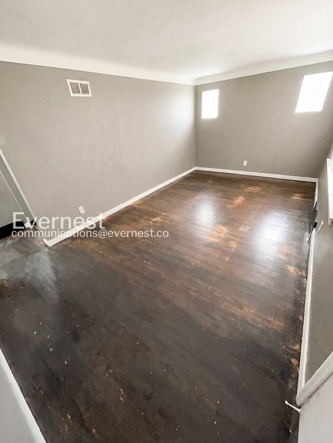 Photo - 5546 Floy Ave