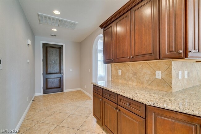 Photo - 13 Avenza Dr