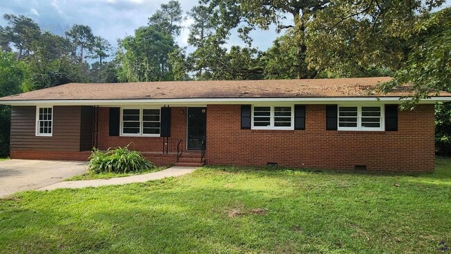 Building Photo - 1119 Briarcliff Rd Rental