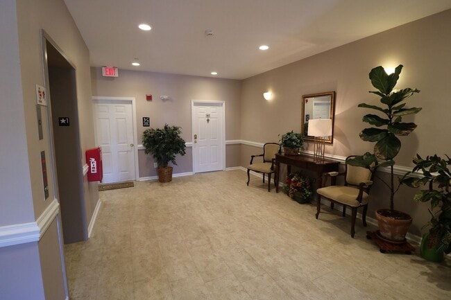 Photo - 6901 Hanesbrook Cir Unidad 102