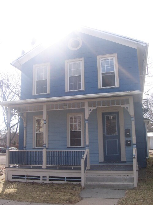 Photo - 92 Alexander St Unit 2