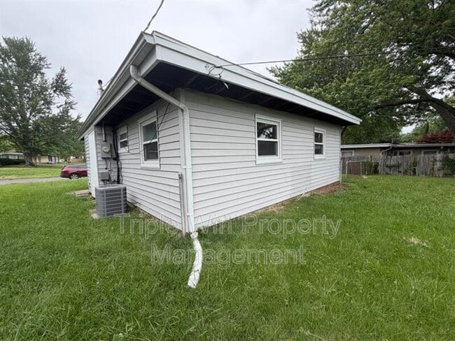 Photo - 10 St Celeste Dr