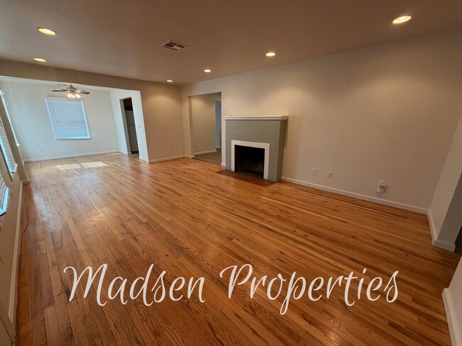 Photo - 1618 Sunset Ave